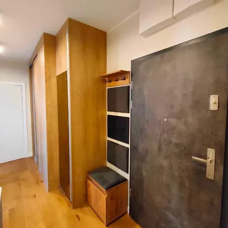 Miodowy - Penthouse Z Balkonem 아파트 쿠도바-즈루이