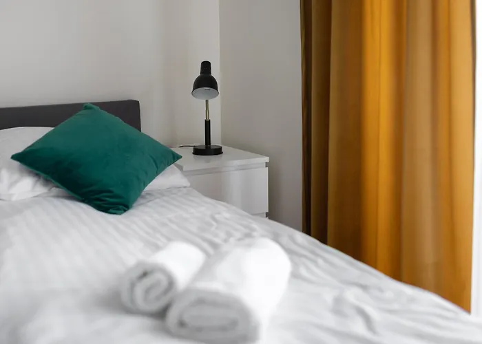 Miodowy - Penthouse Z Balkonem *